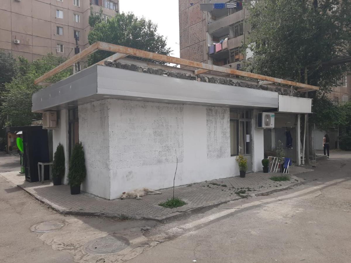 Hotel Vahe'S Corner House Ereván Exterior foto